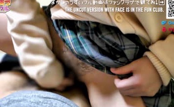 個撮18歳女子〇生が手コキ素股でおマンコぶっかけ射精からの生挿入中出し。最後の一滴まで出させて妊娠する日本人剛毛素人騎乗位中出し無修正