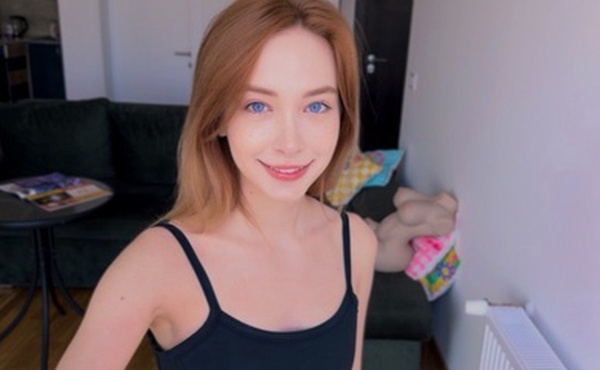 Cute sales assistant girl allowed to test Tantaly sex doll and her ass[Loly Nebel]