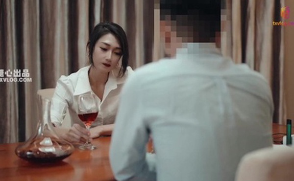 七夕女上司约下属饮酒作乐[多已]