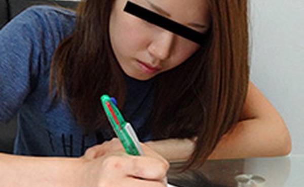 素人AV采访～现役美发师出现在AV～藤田由美子