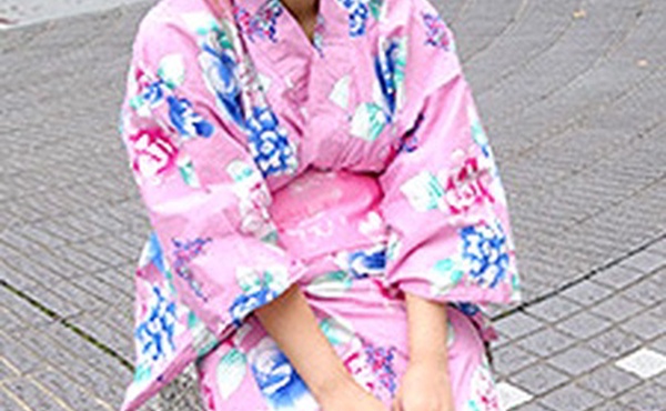 我穿着浴衣做爱 饭田久美子