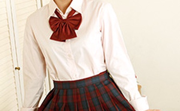 制服时代～裙子又短又尴尬～和藤心