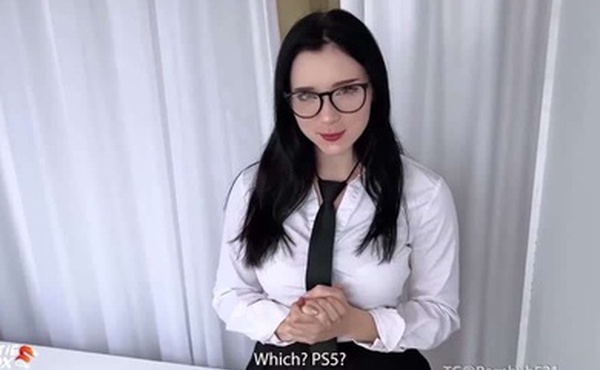 成人用品女售卖员被顾客体验了一下自己的身体