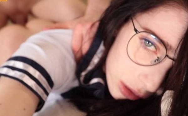 当我在Twitter上时我的朋友突然操了我