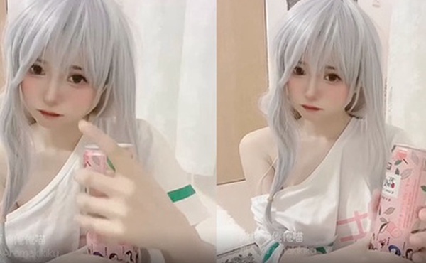 可爱的女孩教你如何温柔大飞机