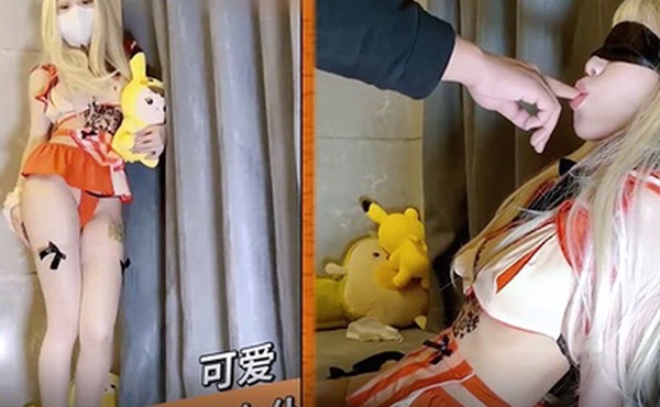 是桃桃呀极品童颜巨乳白虎名器尤物Cos可爱女仆嫩蚌白虎吸精大法上位榨汁滴嗒精液垂入眼帘