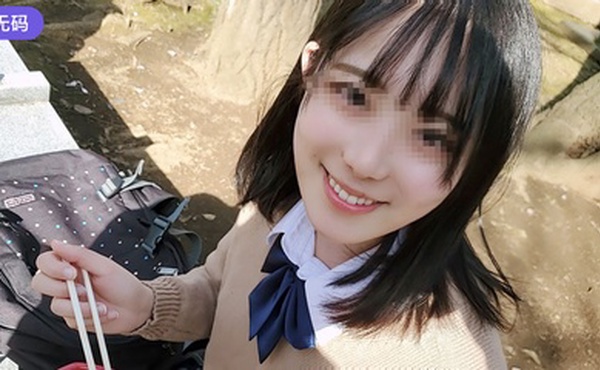 FC2-1812235 顔出し【個撮】県立商業科③色白少#女。大学受験に向けお参り～ハメ撮り