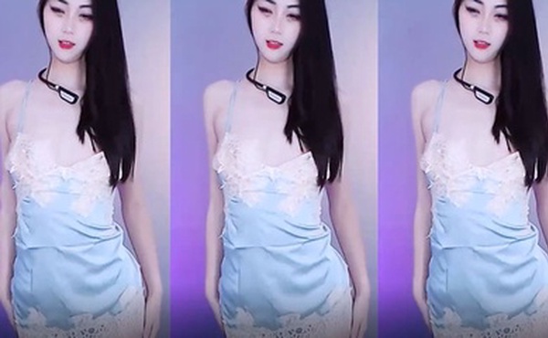 颜值主播极品反差婊桃诗诗全裸抖臀抖奶