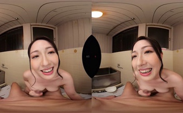 【VR】初VR葉山さゆり ムチエロGcupグラマラスを思う存分堪能できる超高画質8K 帰省中、相部屋になった親戚・さゆりさんに誘われた僕は… 最高にヌケる天井特化＆地面特化 最高の密着感で汗だく中出しセックス！！JUVR-190 